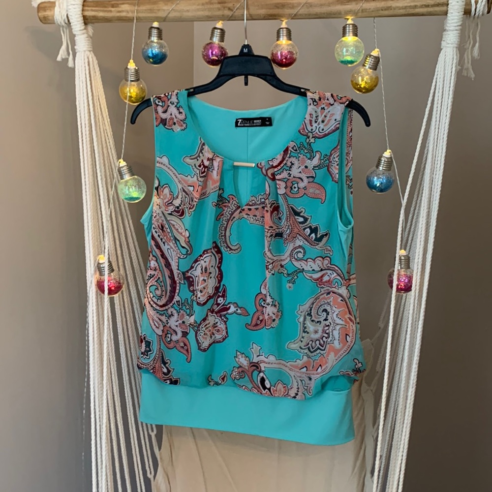 7th Avenue NYC- Women’s Medium- Mint green, apricot. and tan blouse